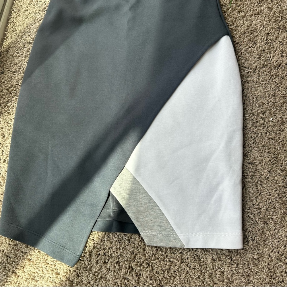 Bailey 44 Thelma Dress in Ebony White Contrast | Size Small| Asymmetrical Hem - Picture 6 of 7